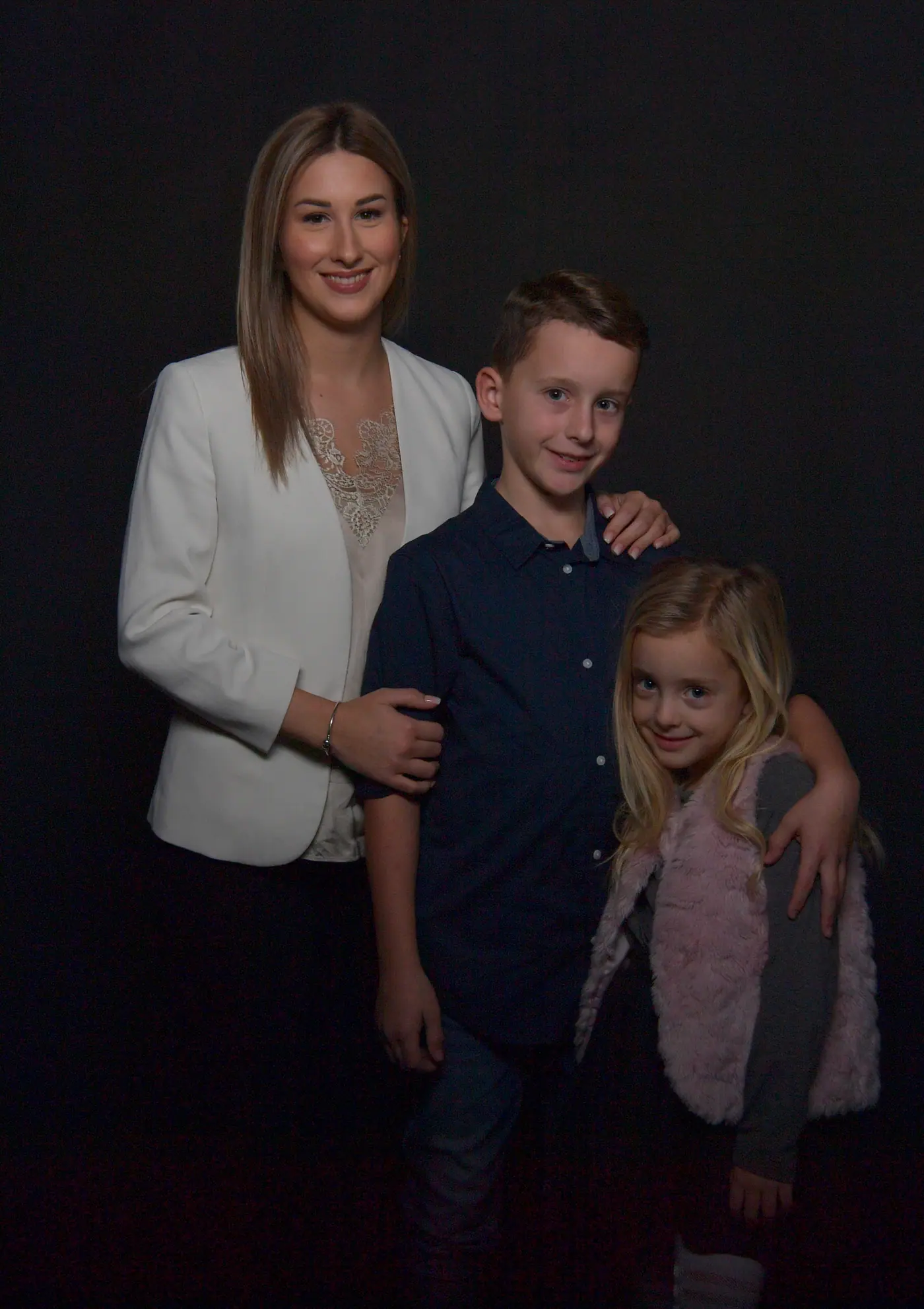 Familienfoto aus dem Studio des Aufnahme-Teams in Stutensee