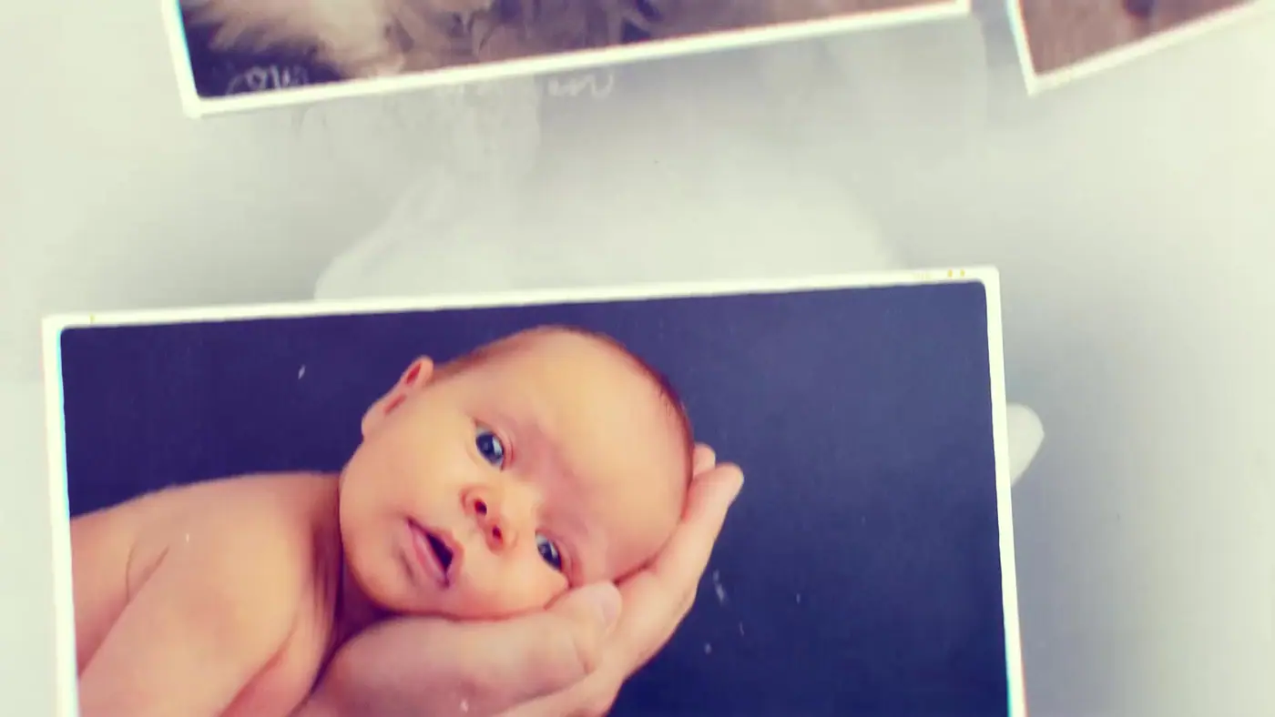 Standbild aus dem Video „Baby-Slideshow“